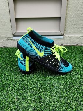 NIKE Free Hyperfeel TR Black Turquoise-Volt Men's Size 10 - Style  638073-003